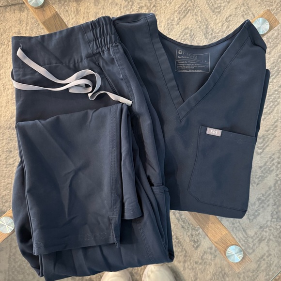 Figs Other - Figs Women’s Dark Harbor Scrub Set